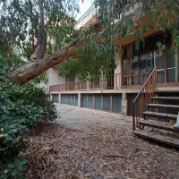 سنایی ۴۰۰ متر بر ۱۴