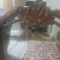 آینه روی میز آرایش با قاب چوبی کاملاً مرغوب|آینه|شهریار, شهرک وائین|دیوار