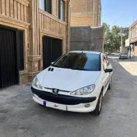 ۲۰۶ sd v8