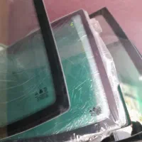 شیشه اتومبیل آراد