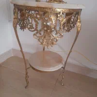 میز‌برنزی
