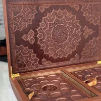 پک وزیری حافظ+شاهنامه چرم جعبه دار/آف ویژه|کتاب و مجله ادبی|تهران, فلسطین (میدان انقلاب)|دیوار