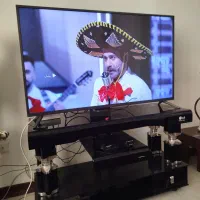 تلویزیون 49 دوو|تلویزیون و پروژکتور|پرند, فاز ۶|دیوار