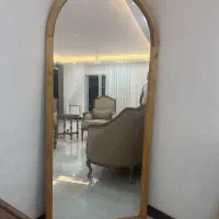 آینه ایستاده