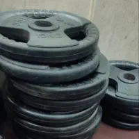 صفحه و دمبل