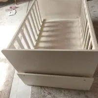 تخت گهواره ای چوب|اسباب و اثاث بچه|مشهد, دانشجو|دیوار