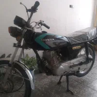 موتور ۵دنده پلاک قدیم پاکسیما....عروسک