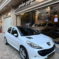 ۲۰۷ اتو سقف فلز