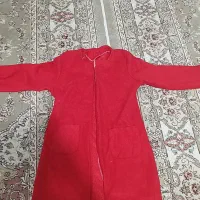 پالتو|لباس|چگنی, |دیوار