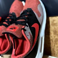 یک جفت کتانی نایک اصل اورجینال|کیف، کفش، کمربند|اردبیل, |دیوار