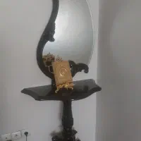 ساعت با  پایه چوب گردو