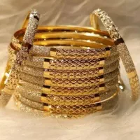 خریدار نقدی طلای کارکرده شما . با بالاترین قیمت