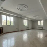 ۷۳متری سرتاسر پرده خور روبه آفتاب