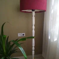 اباژور ایستاده سالم درحدنو پایه چوبی