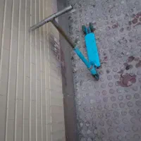 اسکوتر آبی