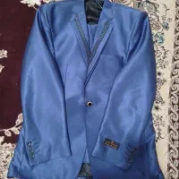 کت شلوار سایز ۴۸ کلان یک بار پوشیده شده