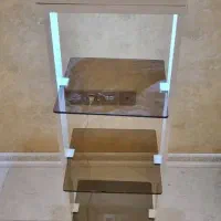 ویترین چوبی شیشه ای