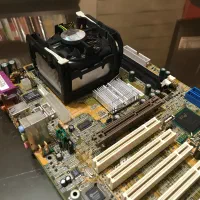 مادربوردpentium4مادربردintel پنتیوم 4باندل