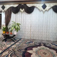 پرده سلطنتی بسیار تمیز