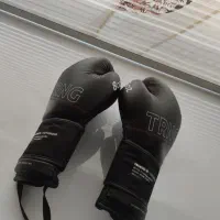 دستکش کیک بوکسینگ و بوکس