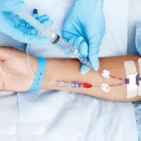تزریقات وسرم تراپی