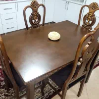 میزغذاخوری