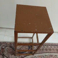 چهارپایه فلزی محکم کلیدوپریزبرق|صندلی و نیمکت|اندیشه, اندیشه فاز ۱|دیوار