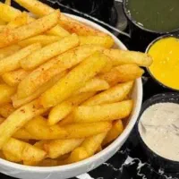 نیرو جهت همکاری در فست فود