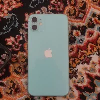 ایفون ۱۱ سالم بدون خش ۶۴ گیگ سری m