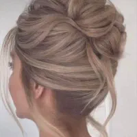 کاربر مواد شیمیایی ،رنگ ولایت و کراتین و...|خدمات آرایشگری و زیبایی|شاهرود, |دیوار