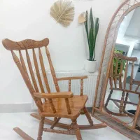 صندلی راک و اینه حصیری
