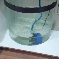 اکواریوم  و پمپ