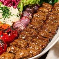 استخدام آشپز و پیک رستوران