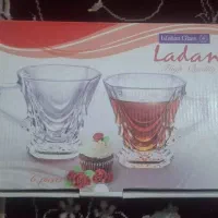 یک دست استکان