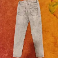 ۳ عدد شلوار جین بچه مناسب ۶تا۷سال فقط ۵۵۵۰۰۰ تومان