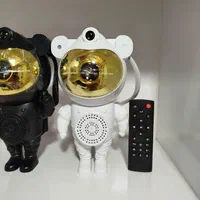 چراغ خواب کهکشانی فضانورد 3D اسپیکر دار|چراغ خواب و آباژور|شیراز, سلطان آباد|دیوار