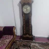 ساعت ایستاده سالم وساده وشیک به خاطر جا به جای|ساعت دیواری و تزئینی|پاکدشت, حصار امیر|دیوار