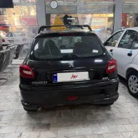 پژو ۲۰۶ مدل ۸۳