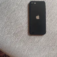 آیفون SE 2022 کاملا سالم و بدون خش با کارتن