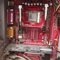 کیس قدیمی|رایانه رومیزی|فلاورجان, |دیوار