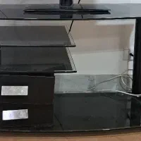 میز تلویزیون شیشه ای