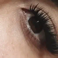 مژه، ناخن رنگ ولایت فیشیال و..کیانمهر