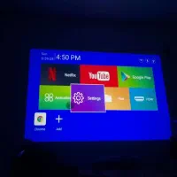 پروژکتور  خانگی 4k بدون نیاز پرده با بهترین کیفیت