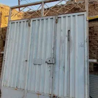 درب حیاط سه ۳لنگه و نرده حفاظ|مصالح و تجهیزات ساختمان|مبارکه, |دیوار