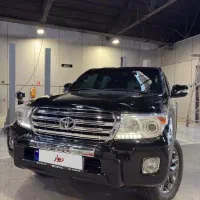 لندکروز ۲۰۱۲ تک برگ سند