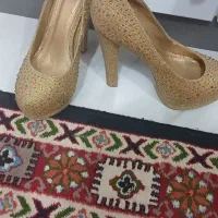 لباس مجلسی با کفش دودست|لباس|رشت, فلسطین|دیوار