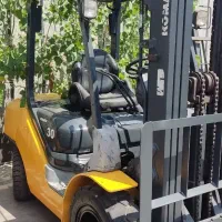 لیفتراک 3 تن کوماتسو