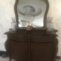 آینه و کنسول