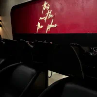 ادمین حرفه ای سالن زیبایی