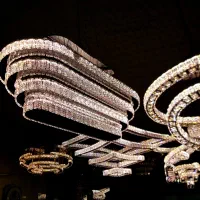 لوستر هوشمند/کریستالی قیمت کارخانه/گارانتی واقعی|لوستر و چراغ آویز|کرمانشاه, |دیوار